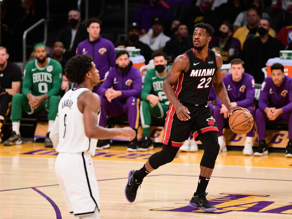 场控球的薄 场控球的薄