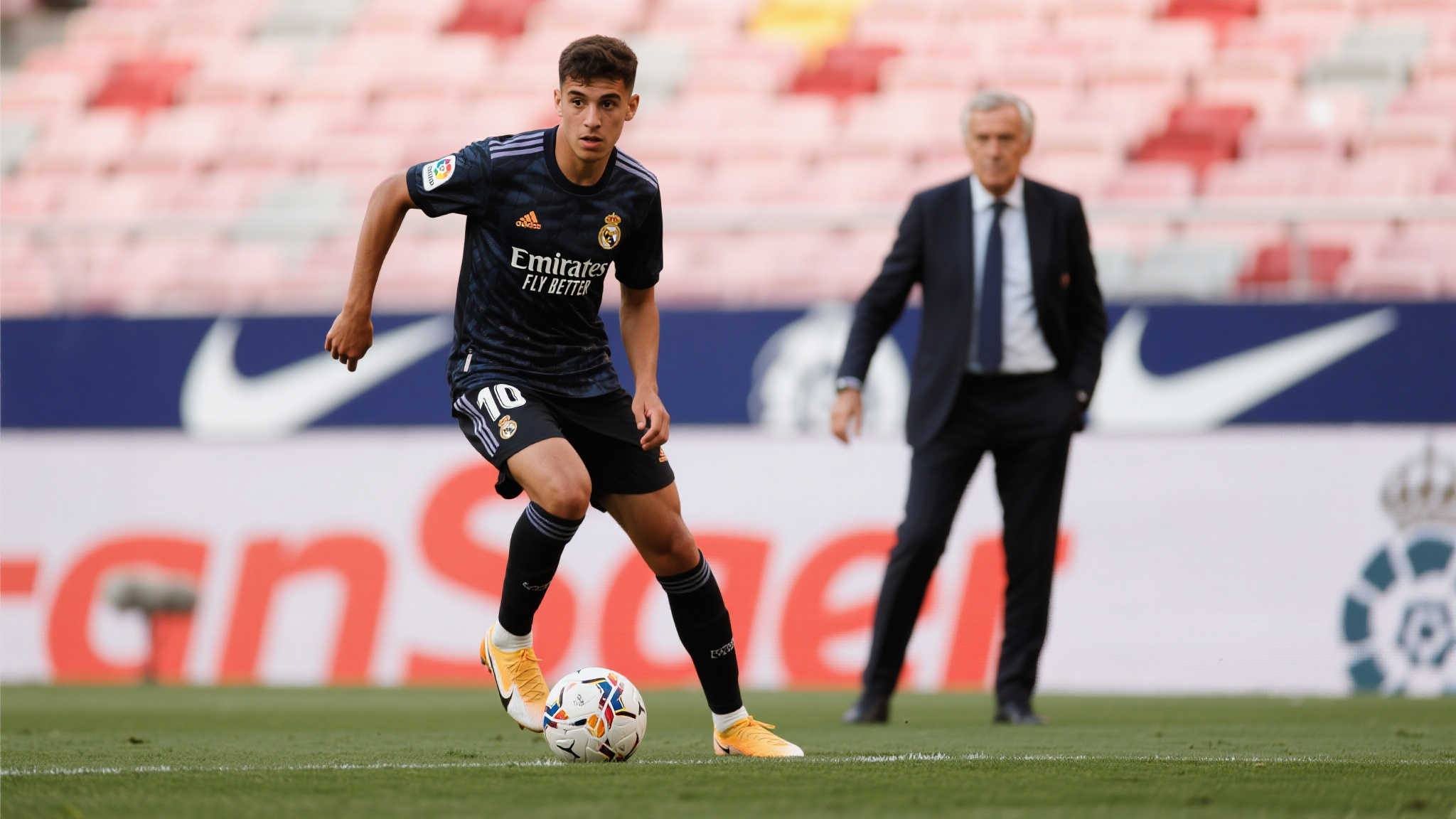 并不是遥不 并不是遥不